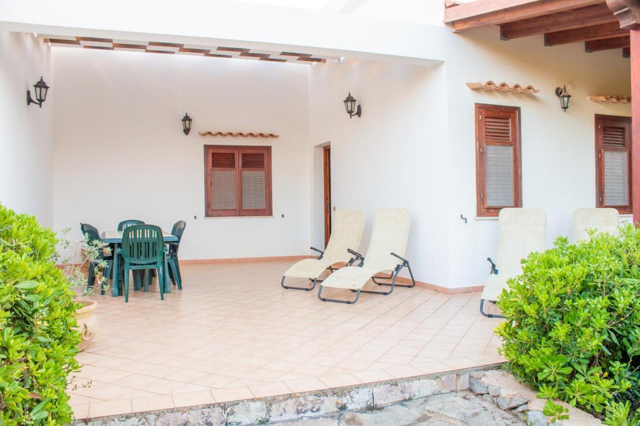 Villino Agave Villa ซานวิโต โลคาโป ภายนอก รูปภาพ